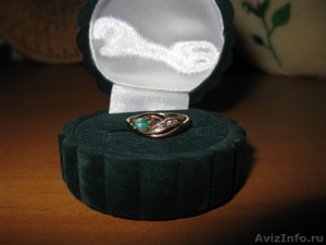 Золотое кольцо с 3 бриллиантами и изумрудом - Изображение #4, Объявление #104613