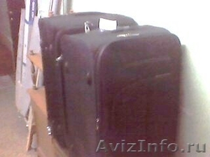Два чемодана на колёсиках. - Изображение #1, Объявление #251033