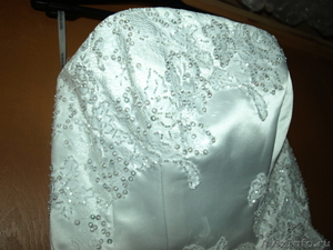 Продам свадебное платье 42-44 размер,   - Изображение #2, Объявление #362827