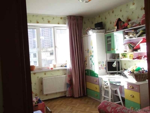 Продается 3-х комнатная квартира в Выборгском районе - Изображение #2, Объявление #1550783